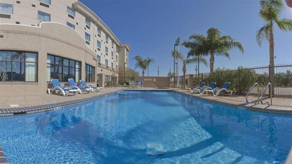 Holiday Inn Express & Suites - Pharr By Ihg Exteriör bild