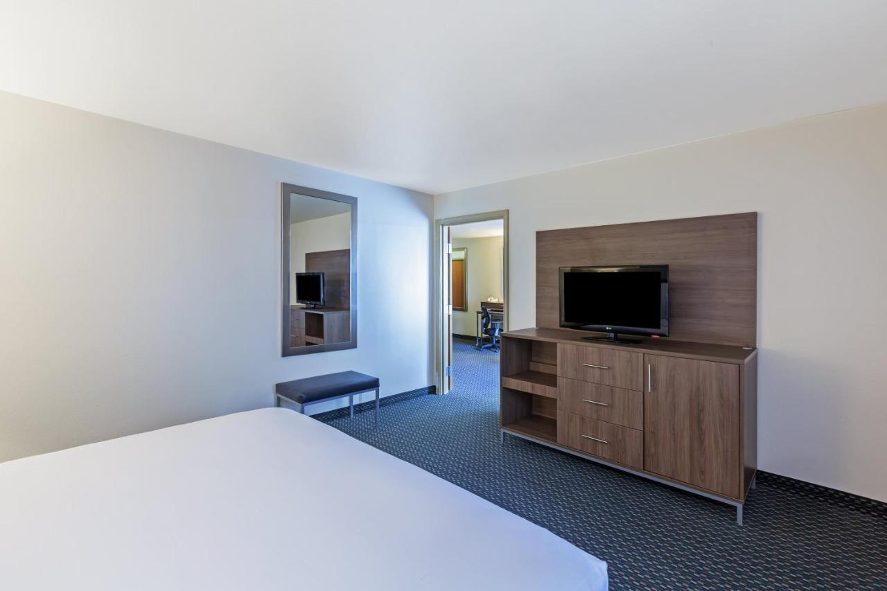 Holiday Inn Express & Suites - Pharr By Ihg Exteriör bild