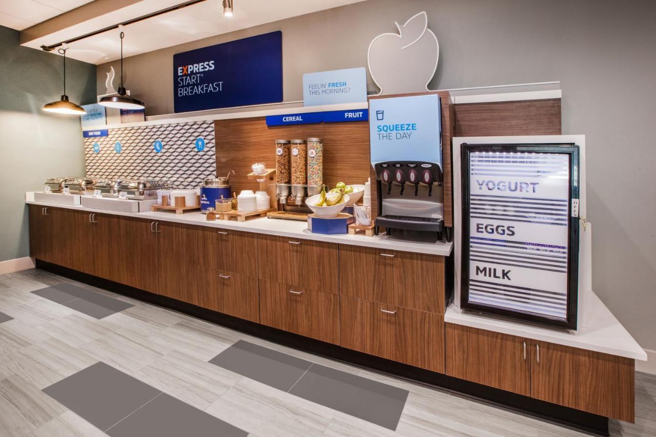 Holiday Inn Express & Suites - Pharr By Ihg Exteriör bild